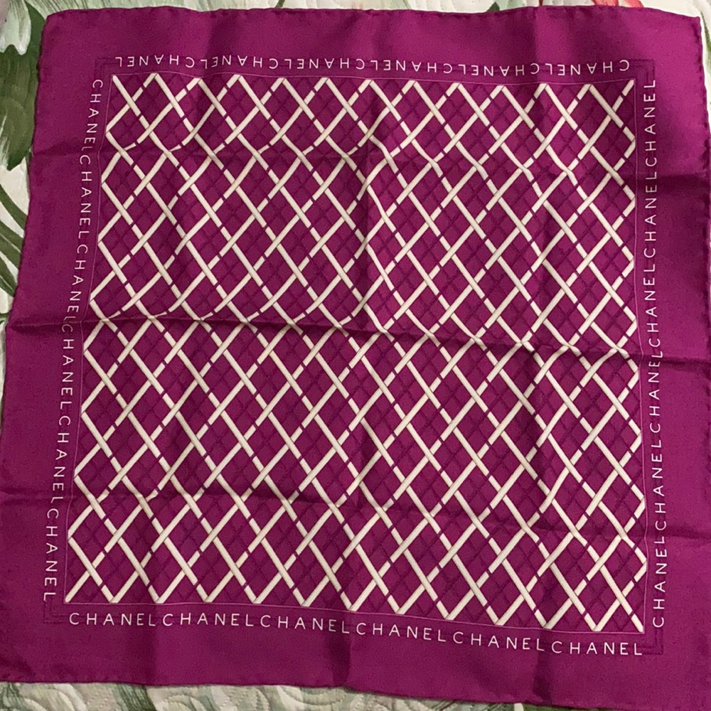 CHANEL SCARVES/Shawl 100% AUTHENTIC